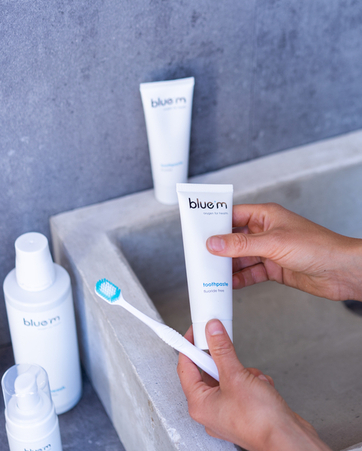 bluem fluoride free toothpaste sfeer
