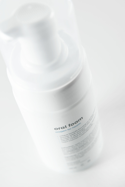 bluem oral foam on-the-go_sfeer_2