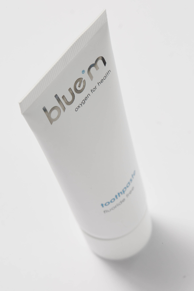 bluem toothpaste fluoride free_sfeer_1